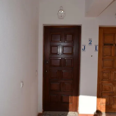 Vale De Pedras Apartment *